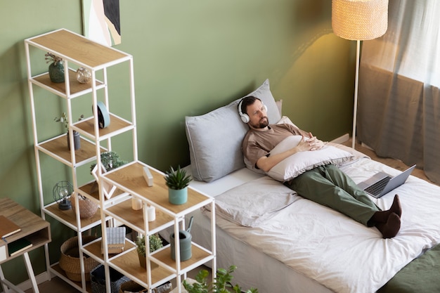 Space-Saving Solutions: The Versatility of Murphy Beds in Modern Homes